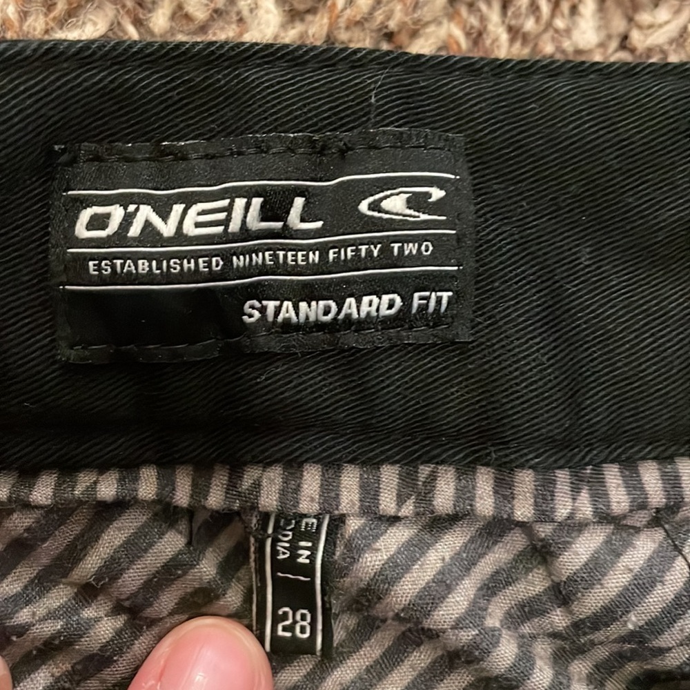 O’Neill Men’s Black Shorts 28 - Picture 3 of 3